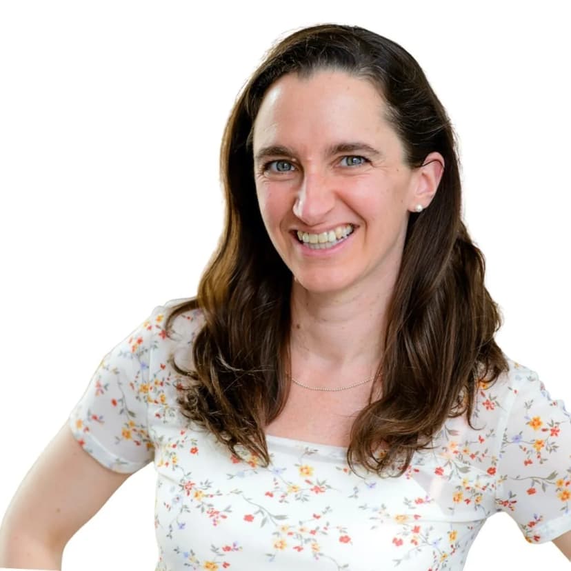 Elizabeth C. Miller — Speaking Confidence Coach